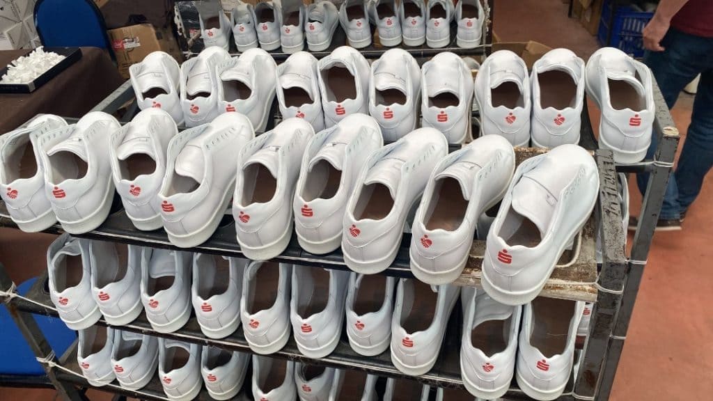 lzo sneaker